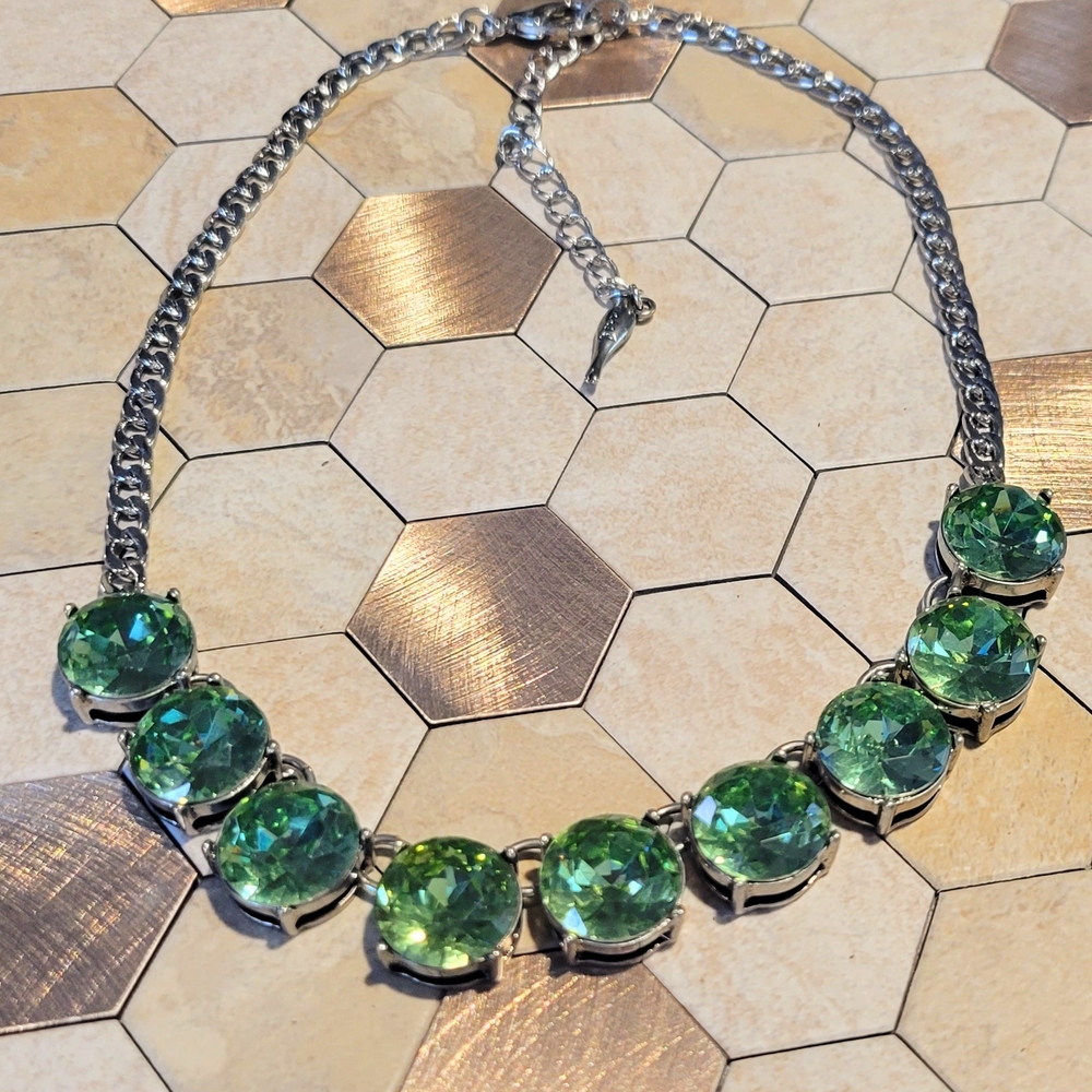 Chloe + Isabel Color Code Green Collar Necklace